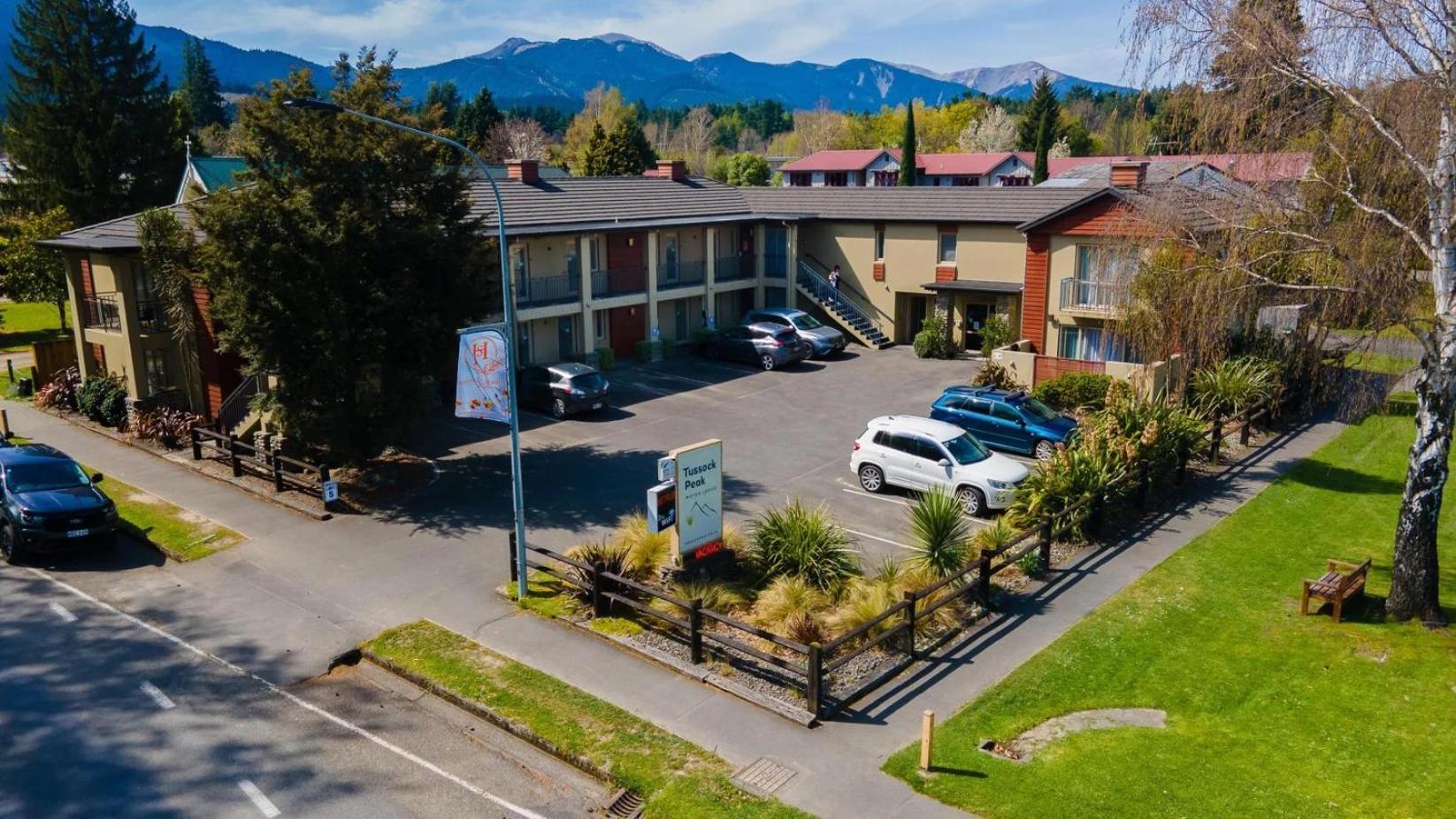 Tussock Peak Lodge Hanmer Springs Ngoại thất bức ảnh